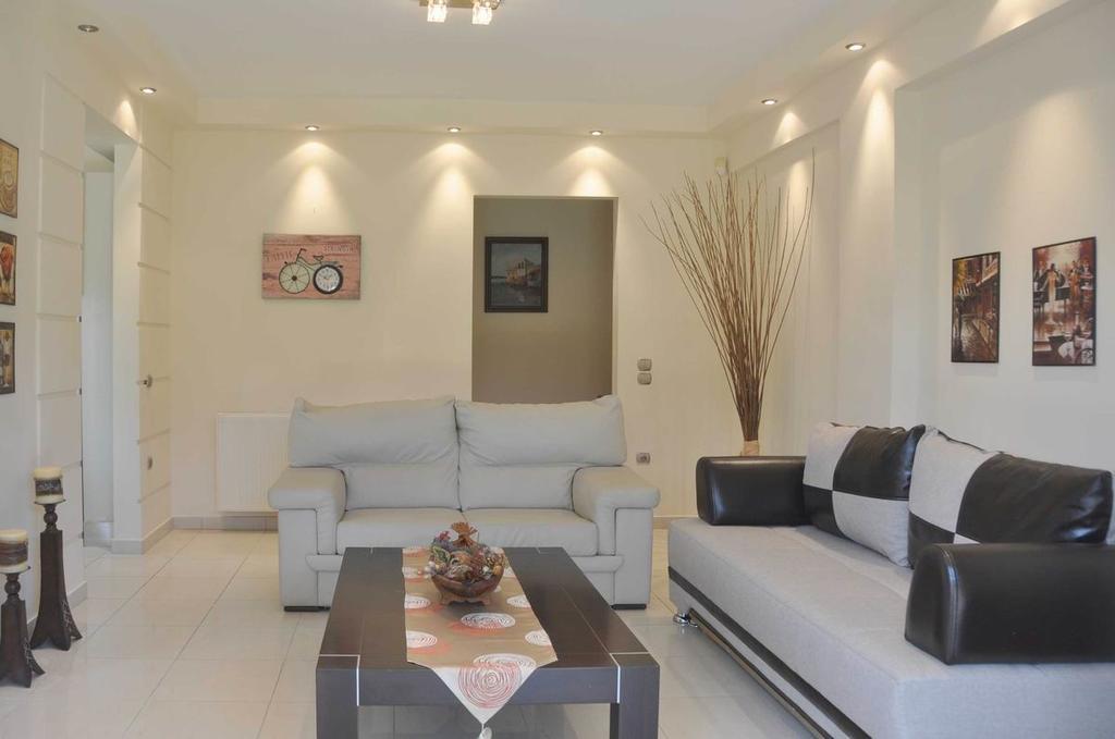 Villa Beautiful House With Garden In Rhodes Ialisos Exterior foto